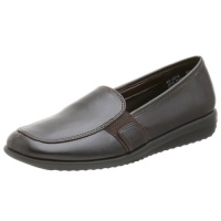Easy Street Women's Applaud Slip-On Easy Street Women's Applaud Slip-On