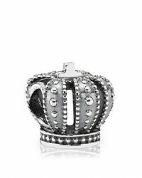 Design a truly palatial PANDORA bracelet with this sterling silver crown charm. Design a truly palatial PANDORA bracelet with this sterling silver crown charm.