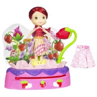 Strawberry Shortcake Twirling Flower Fashions Doll Strawberry Shortcake Twirling Flower Fashions Doll