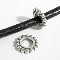 2x Sterling Silver Daisy Round Spacer Bead For Pandora Chamilia Baigi Troll European Story Charm Bracelets 2x Sterling Silver Daisy Round Spacer Bead For Pandora Chamilia Baigi Troll European Story Charm Bracelets
