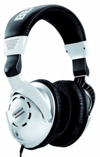 Behringer HPS3000 Studio Headphones Behringer HPS3000 Studio Headphones