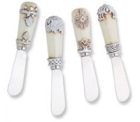 Antique Ivory Cheese Spreaders Antique Ivory Cheese Spreaders
