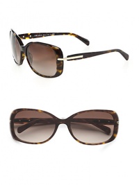 A narrow, rectangular frame with logo temples in lightweight acetate. Available in black with grey gradient lens or havana with brown gradient lens. Logo temples100% UV protectionMade in Italy A narrow, rectangular frame with logo temples in lightweight acetate. Available in black with grey gradient lens or havana with brown gradient lens. Logo temples100% UV protectionMade in Italy