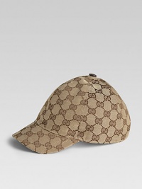 The distinctive double-G pattern adorns a classic cap with signature web detail.Elastic band 65% polyester/35% cotton Made in Italy The distinctive double-G pattern adorns a classic cap with signature web detail.Elastic band 65% polyester/35% cotton Made in Italy
