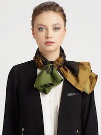 An autumn-inspired floral print bedecks a sumptuous silk twill wrap.Silk twillAbout 35.4 X 35.4Dry cleanMade in Italy An autumn-inspired floral print bedecks a sumptuous silk twill wrap.Silk twillAbout 35.4 X 35.4Dry cleanMade in Italy