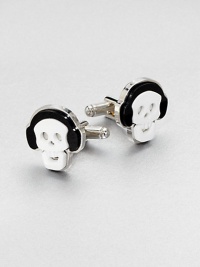 Charming novelty cufflinks crafted in plexiglass and shiny sterling silver.Silver/plasticAbout ¾ x ¾Made in Italy Charming novelty cufflinks crafted in plexiglass and shiny sterling silver.Silver/plasticAbout ¾ x ¾Made in Italy