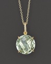 Pavé diamonds and green quartz sparkle in a 18K yellow gold setting.