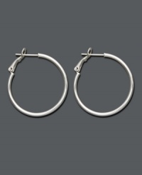 Simple and chic. Hoop earrings are a girl's best friend. This Giani Bernini pair is no exception with its smooth sterling silver setting and lever backing. Approximate diameter: 1 inch. Simple and chic. Hoop earrings are a girl's best friend. This Giani Bernini pair is no exception with its smooth sterling silver setting and lever backing. Approximate diameter: 1 inch.
