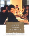 Jewish Cooking in America: Expanded Edition (Knopf Cooks American)