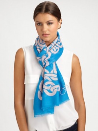 An intricate chain design is printed on a luxurious cashmere wrap with eyelash fringe and DVF signature.Cashmere35 X 75Dry cleanImported An intricate chain design is printed on a luxurious cashmere wrap with eyelash fringe and DVF signature.Cashmere35 X 75Dry cleanImported