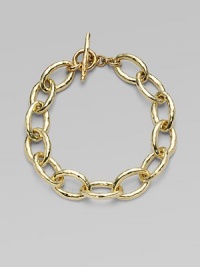 From the Glamazon Collection. Bold, freeform ovals of 18k gold, linked together and clasped with a signature toggle. 18k yellow gold Length, about 8½ Toggle closure Made in Italy From the Glamazon Collection. Bold, freeform ovals of 18k gold, linked together and clasped with a signature toggle. 18k yellow gold Length, about 8½ Toggle closure Made in Italy