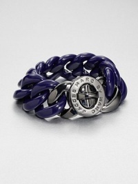 A glossy, plastic chain link style with a chic, logo engraved turnlock closure. AcrylicHematite-plated zincLength, about 8Turnlock closureImported A glossy, plastic chain link style with a chic, logo engraved turnlock closure. AcrylicHematite-plated zincLength, about 8Turnlock closureImported