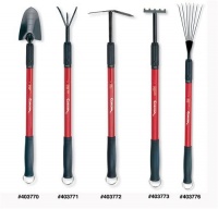 18 To 32 Extendable Metal Handle Trowel 18 To 32 Extendable Metal Handle Trowel