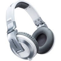 Pioneer HDJ-2000 Professional DJ Headphones, 50mm Drivers, Noise-Isolating Earpads, White Pioneer HDJ-2000 Professional DJ Headphones, 50mm Drivers, Noise-Isolating Earpads, White