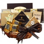 Art of Appreciation Gift Baskets Classic Gourmet Food and Snacks Set, Summer Small