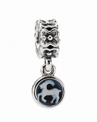 Celebrate your Zodiac sign with PANDORA's ethereal agate cameo charm. Celebrate your Zodiac sign with PANDORA's ethereal agate cameo charm.
