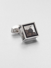 Inspired by the tale of Pandora's box in Greek mythology and featuring the Tateossian signature element of surprise, this glass-box cuff link holds pepper corns.Sold separatelyBrass and glassEnamel trimMade in United Kingdom Inspired by the tale of Pandora's box in Greek mythology and featuring the Tateossian signature element of surprise, this glass-box cuff link holds pepper corns.Sold separatelyBrass and glassEnamel trimMade in United Kingdom