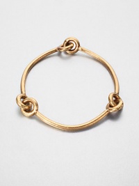 A simple and modern design with three connecting pieces. BrassDiameter, about 2¼Slip-on styleImported A simple and modern design with three connecting pieces. BrassDiameter, about 2¼Slip-on styleImported