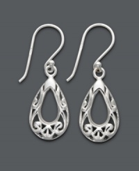Subtle, sweet style. These intricate teardrop earrings by Giani Bernini highlight a scrolling filigree pattern in sterling silver. Approximate drop: 1-1/4 inches. Subtle, sweet style. These intricate teardrop earrings by Giani Bernini highlight a scrolling filigree pattern in sterling silver. Approximate drop: 1-1/4 inches.