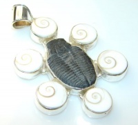Fossil Women Silver Tone Pendant 31.30g (color: brown, dim.: 3 1/8, 1 7/8, 1/4 inch). Fossil, Shell Crafted in Silver Tone Metal only ONE pendant available - pendant entirely handmade by the most gifted artisans - one of a kind world wide item - FREE GIFT Fossil Women Silver Tone Pendant 31.30g (color: brown, dim.: 3 1/8, 1 7/8, 1/4 inch). Fossil, Shell Crafted in Silver Tone Metal only ONE pendant available - pendant entirely handmade by the most gifted artisans - one of a kind world wide item - FREE GIFT