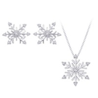 Sterling Silver ''Snow Flake'' Diamond Jewelry Set (1/5 cttw) Sterling Silver ''Snow Flake'' Diamond Jewelry Set (1/5 cttw)