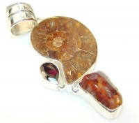 Ammonite Fossil Women Silver Tone Pendant 12.10g (color: brown, dim.: 2 3/8, 1, 1/4 inch). Ammonite Fossil, Created Quartz Crafted in Silver Tone Metal only ONE pendant available - pendant entirely handmade by the most gifted artisans - one of a kind worl Ammonite Fossil Women Silver Tone Pendant 12.10g (color: brown, dim.: 2 3/8, 1, 1/4 inch). Ammonite Fossil, Created Quartz Crafted in Silver Tone Metal only ONE pendant available - pendant entirely handmade by the most gifted artisans - one of a kind worl