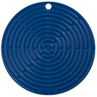 Le Creuset Silicone 8 Round Cool Tool, Marseille Le Creuset Silicone 8 Round Cool Tool, Marseille
