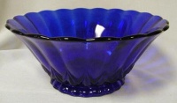 Nicole Cobalt Blue Glass Deep Paneled Sides Centerpiece Fruit Bowl Nicole Cobalt Blue Glass Deep Paneled Sides Centerpiece Fruit Bowl