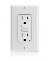 Leviton X7599-W SmartlockPro Slim GFCI Tamper-Resistant Receptacle with LED Indicator, 15-Amp, White Leviton X7599-W SmartlockPro Slim GFCI Tamper-Resistant Receptacle with LED Indicator, 15-Amp, White