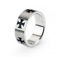 316L Stainless Steel Ring with Black Celtic Crosses 8mm Sz 9 Thru 13; Comes with Free Gift Box 316L Stainless Steel Ring with Black Celtic Crosses 8mm Sz 9 Thru 13; Comes with Free Gift Box