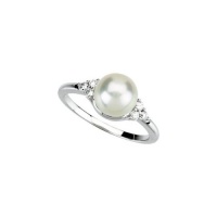 CleverEve 2014 Luxury Series .125 ct tw Diamond 14K White Gold Freshwater Cultured Pearl Ring (From Size 1 to 15) CleverEve 2014 Luxury Series .125 ct tw Diamond 14K White Gold Freshwater Cultured Pearl Ring (From Size 1 to 15)